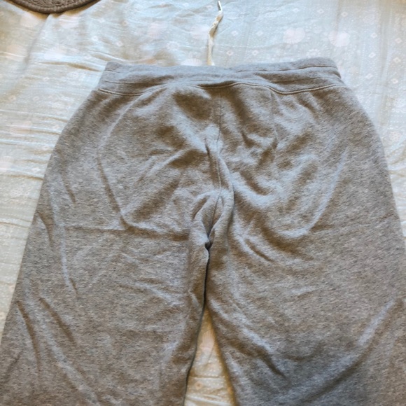 Calvin Klein sweats - Picture 5 of 5